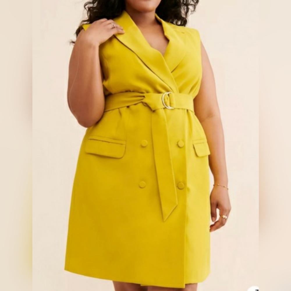 Eloquii Sleeveless Saffron Yellow 18 Double-Breasted Knee Length Dress with Belt